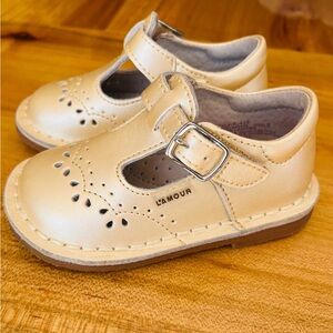 Gold L'amour Ruthie T-Strap Mary Jane Toddler Size 5